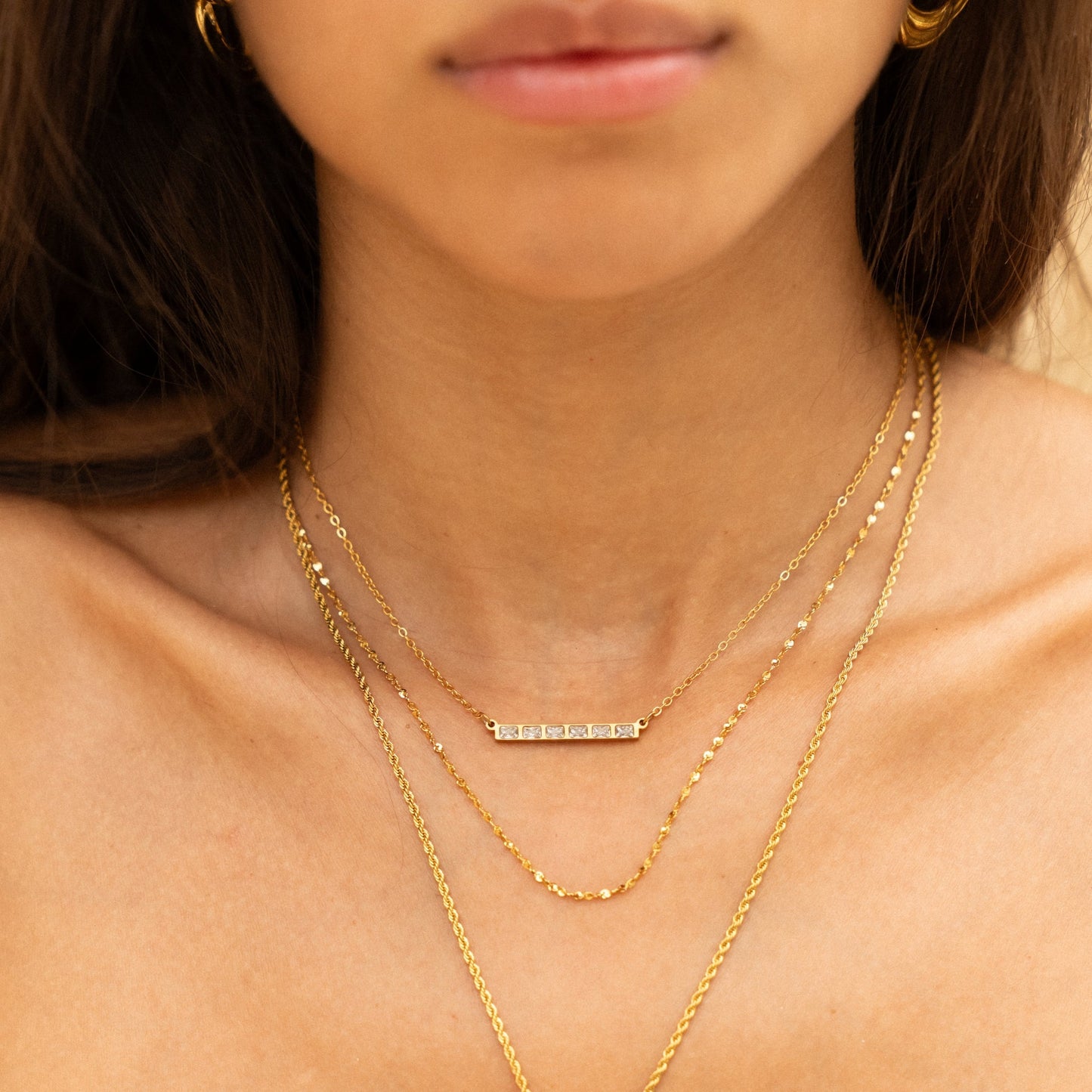 Collar con colgante de baguette