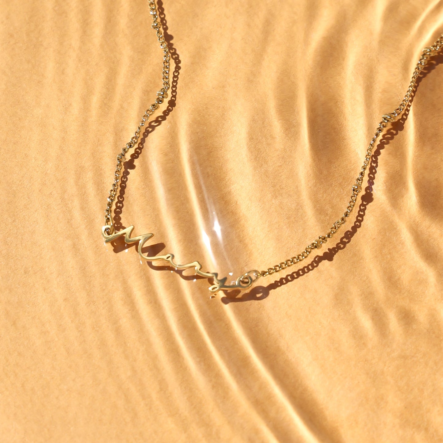 Collar con nombre