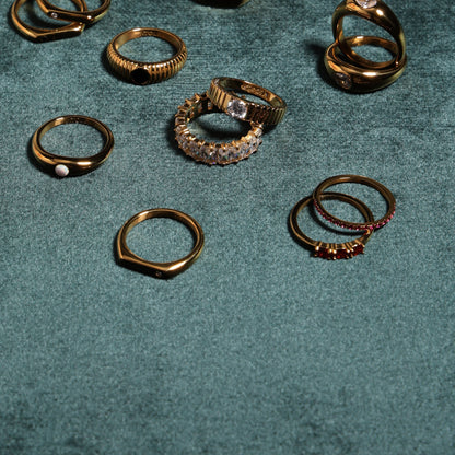 Anillo Fino “Burdeos”