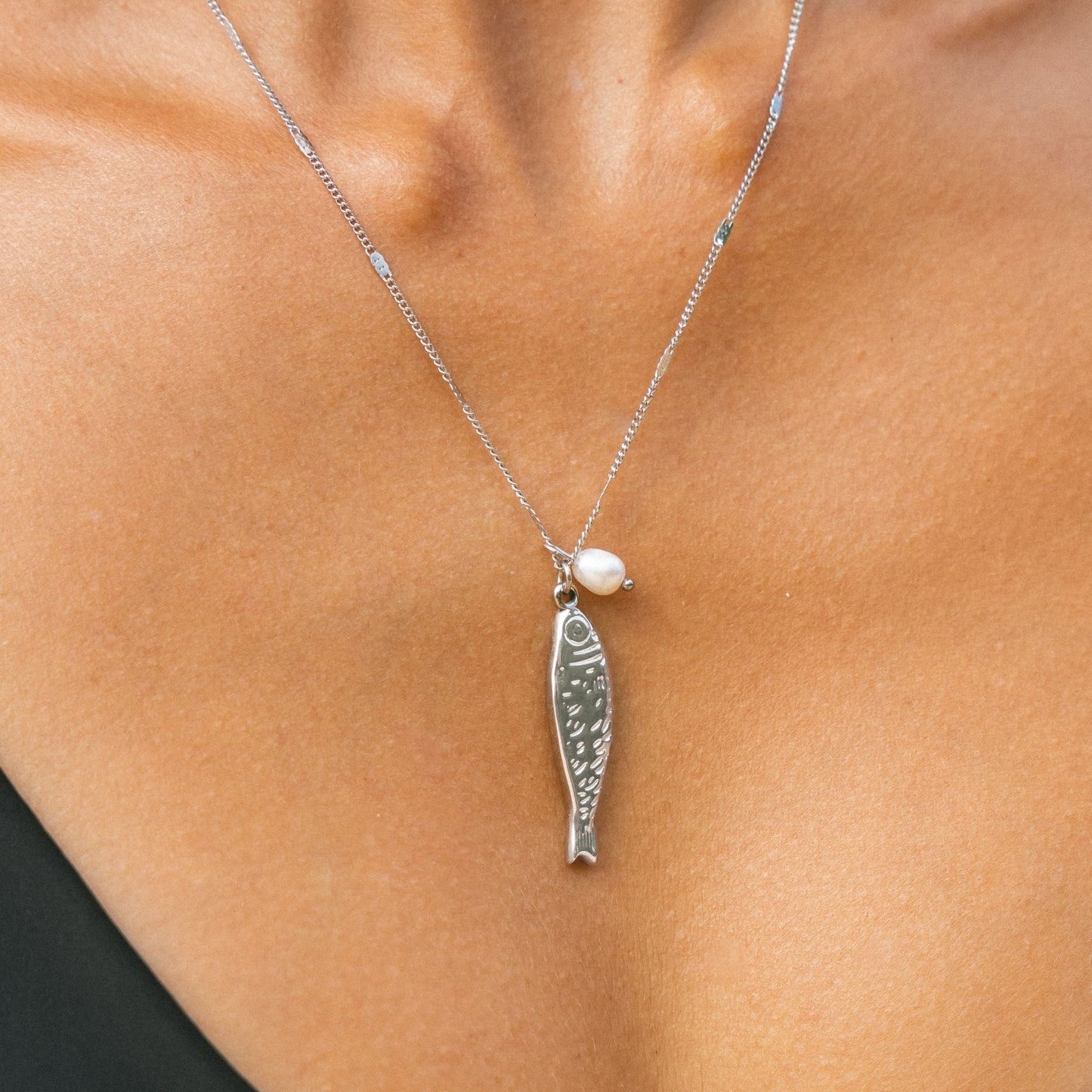 Collar de pez